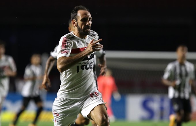 São Paulo envia proposta de extensão de contrato de Juanfran e aguarda assinaturas