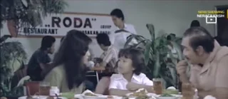 Sari si Anak Adopsi di Film Neraca Kasih (1982)