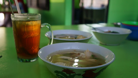 Sop Ayam Pak Min Merambah Pontianak      