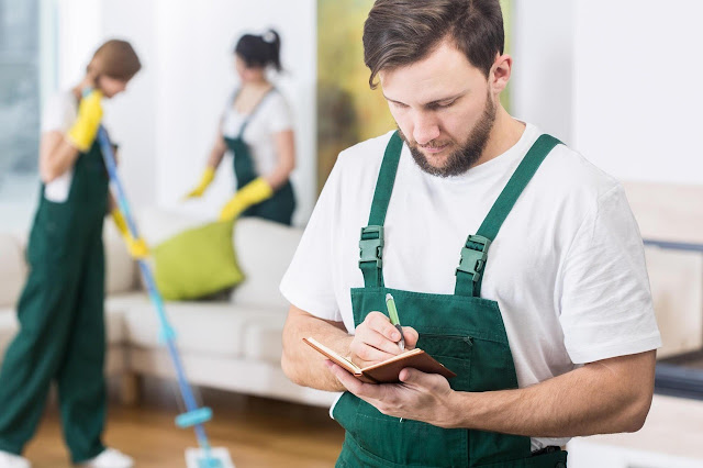 4 diferencias clave entre el bricolaje y los servicios profesionales de mantenimiento del hogar