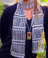 http://www.ravelry.com/patterns/library/faina-scarf