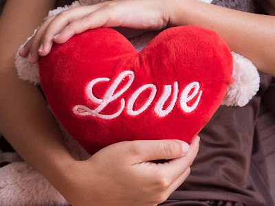 love-pillow-wallpaper-collection-images