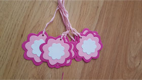 pink layered flower gift tags