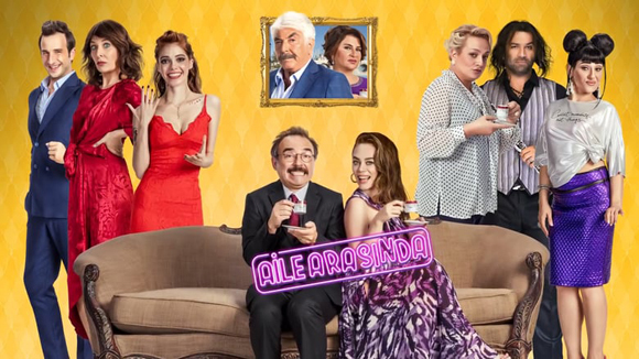 Aile Arasında Filmi Rekoru Hak Ediyor