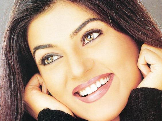 Sushmita Sen Hot