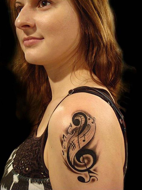 Do ombro música tatuagem idéias de lindas mulheres