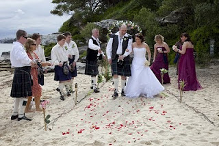 artikel-populer.blogspot.com - 5 Adat Pernikahan Paling Aneh Di Dunia