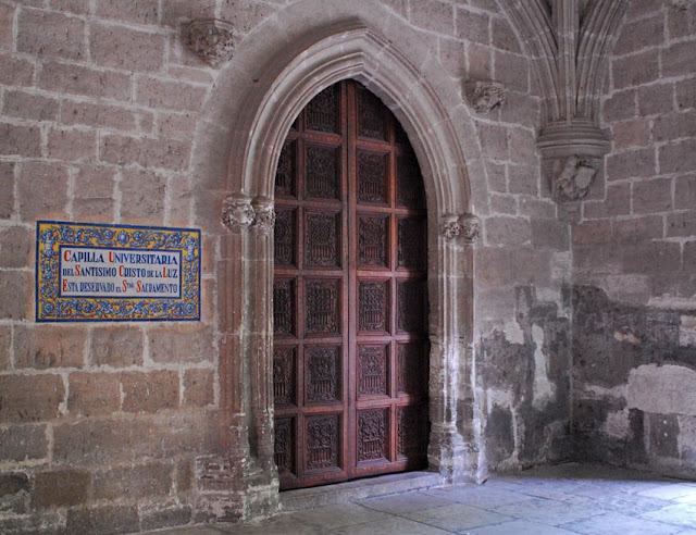 Resultado de imagen de Capilla universitaria del Palacio de Santa Cruz valladolid