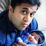 Omi Vaidya with son image