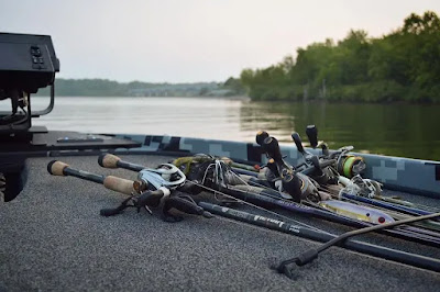The_right_gear_and_bait