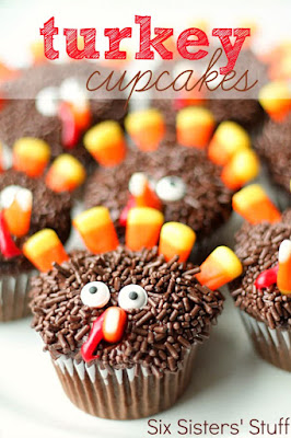 Turkey cupcakes with chocolate sprinkles and candy eyes make fun easy quick Thanksgiving day dessert recipe