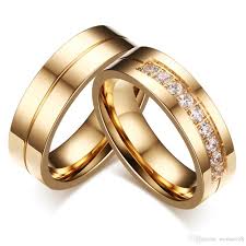 cincin tunangan apakah harus emas