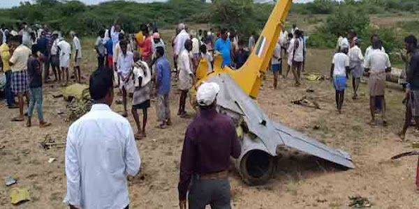Aircraft crashes | വ്യോമസേനയുടെ സൂര്യ കിരണ്‍ പരിശീലന യുദ്ധവിമാനം തകര്‍ന്നു വീണു; 2 പൈലറ്റുമാരും രക്ഷപ്പെട്ടു