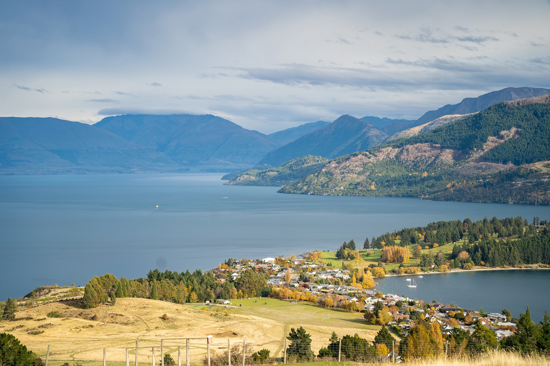 Lake wakatipu