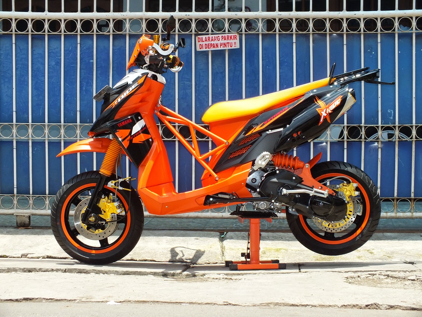 Download 93 Modifikasi Motor Matic Supermoto Terupdate Dinding Motor