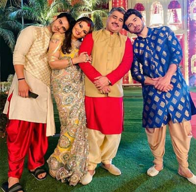 Jeevansh Chadha with Ayub Khan, Deepshika Nagpal and Karan Khandelwal