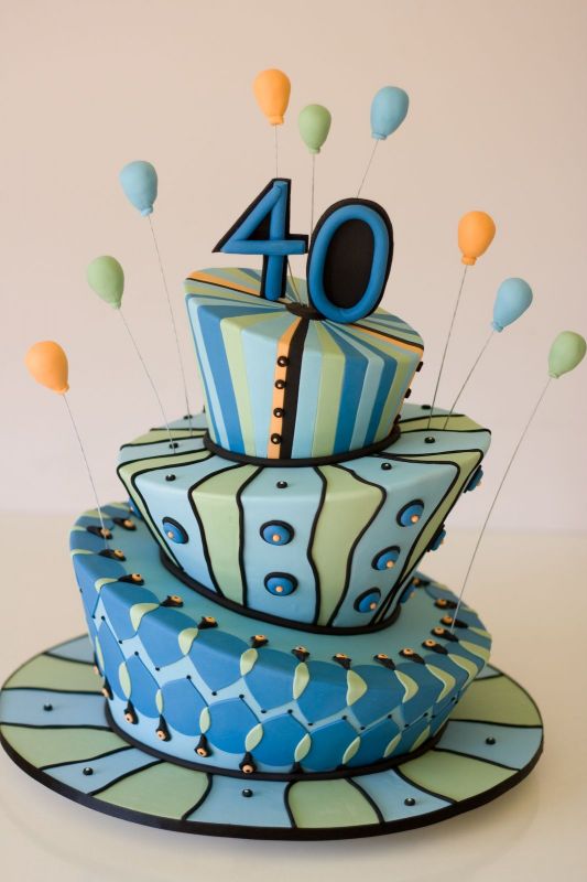 birthday cake 40 year old. This bright and colourful design is perfect as a birthday cake for men.