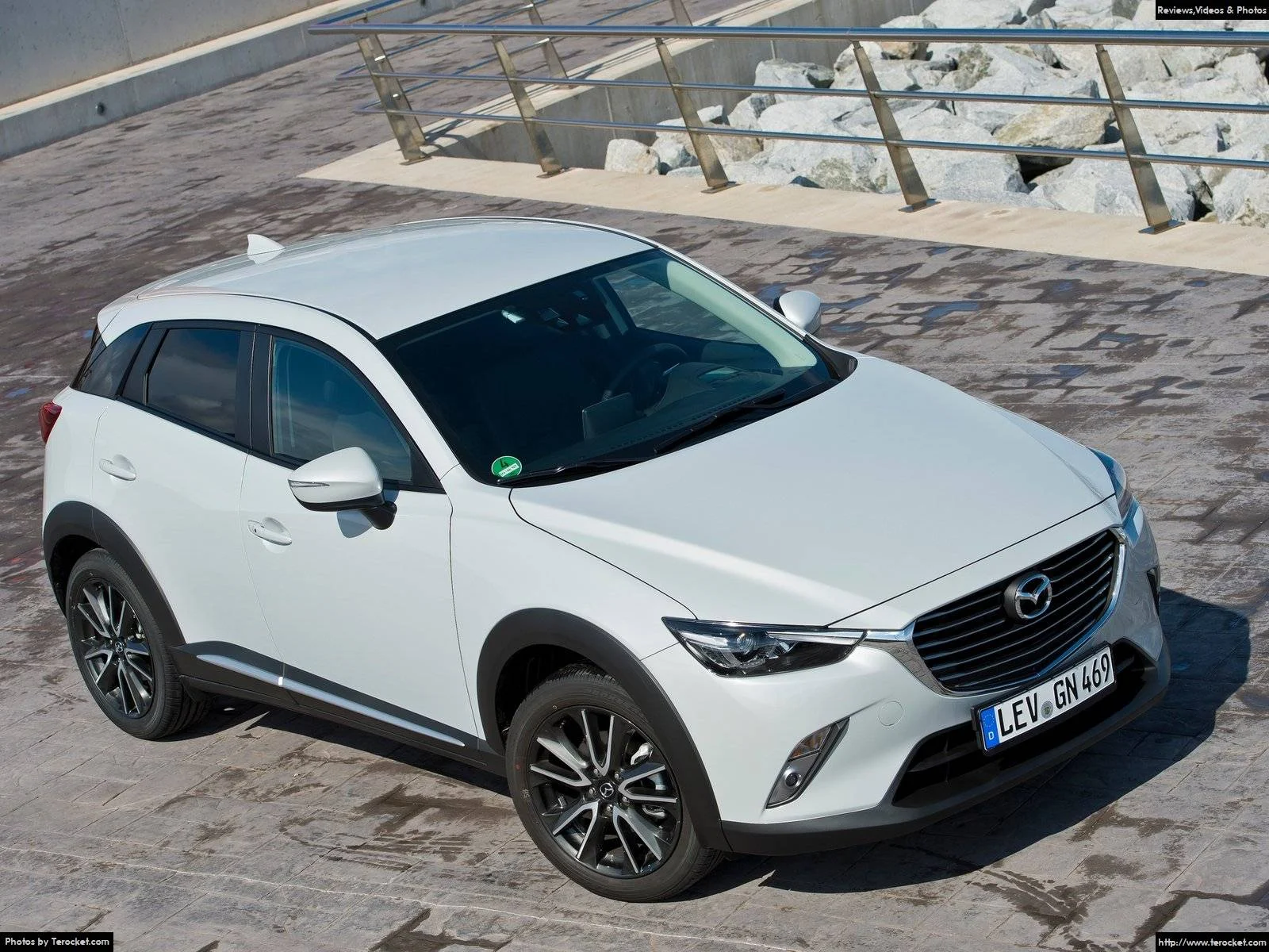 Hình ảnh xe ô tô Mazda CX-3 2016 & nội ngoại thất