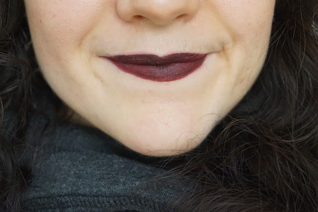 favorite_fall_winter_lipsticks_rouge_à_lèvres_selection_revue_avis_swatches_automne_hiver_kat_von_d_studded_lipsticks_homegirl