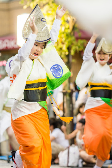 三鷹阿波踊りみたか連の女踊り