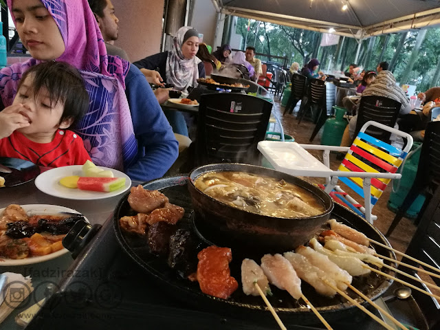 D'Kayangan Steamboat & Grill Seksyen 13 Shah Alam