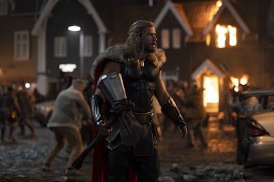 Thor Love And Thunder 2022 Chris Hemsworth Image 6