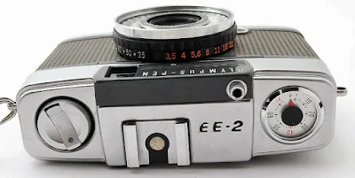 Olympus Pen EE.2, Top