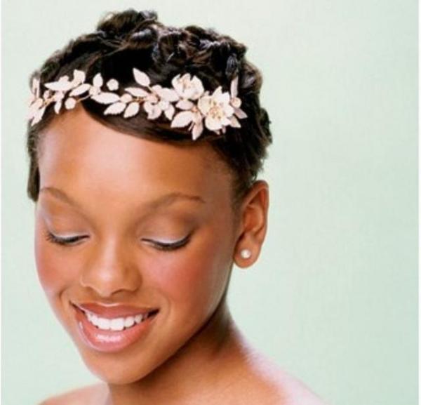 Wedding hair flowers for short hairstyles