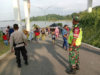 Tingkatkan Keamanan Pada Libur Lebaran, Babinsa Kodim Tegal Pantau Obyek Wisata Cacaban