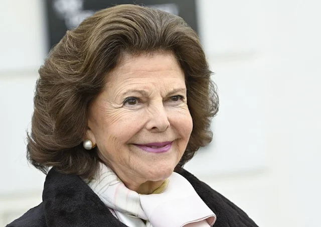 Queen Silvia wore a pink tweed jacket by Chanel, and pearl earrings. Princess Estelle and Princess Leonore. Princess Adrienne