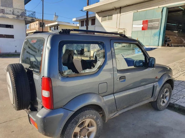 Οι δράστες στη Μεσσηνία εκτόξευσαν πέτρες στο αυτοκίνητο και έσπασαν ένα τζάμι 