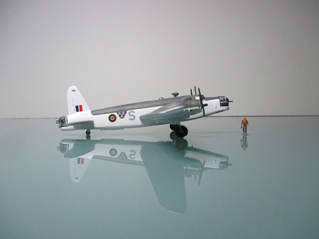 1/144 Vickers Wellington diecast metal aircraft miniature