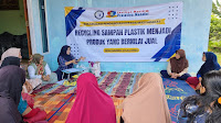 IIB Darmajaya Berdayakan Ibu Rumah Tangga di Wira Garden Melalui Pelatihan Recycling Sampah Plastik