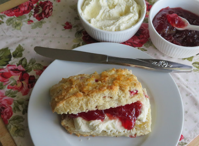 Rhubarb & Ginger Scones