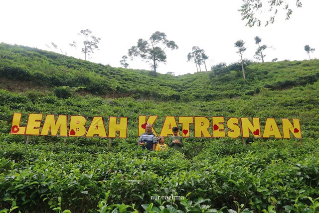 lembah katresnan