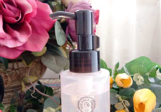 Review The Face Shop Rice  Cleansing Oil