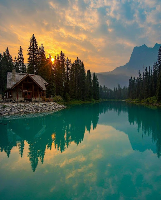 Emerald Lake -Yoho National Park