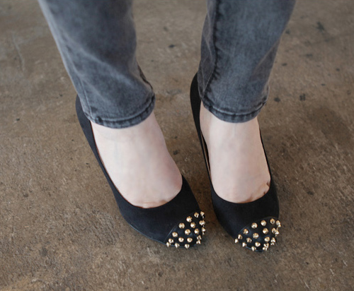 Black Pumps with Gold Spikes