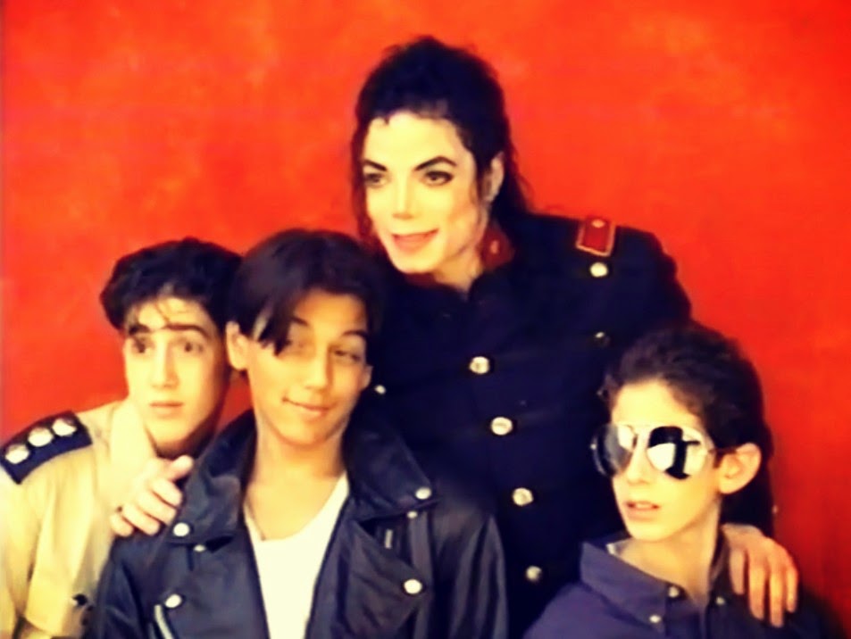 http://michaeljacksonmyobsession.blogspot.mx/