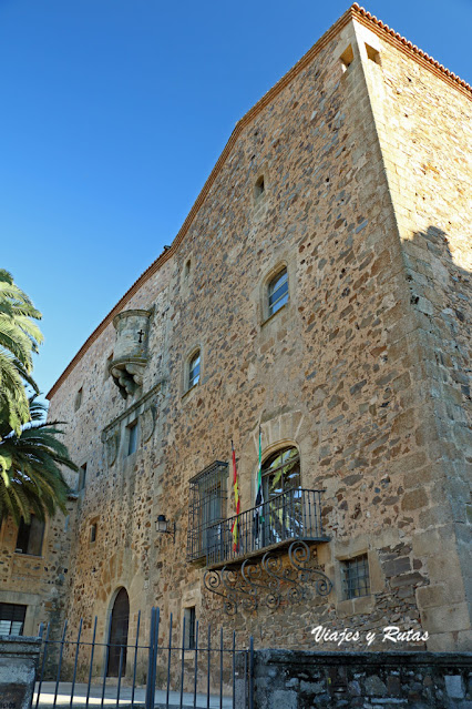 Palacio de la Generala de Cáceres