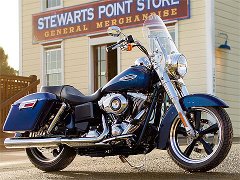  Harley  Davidson  pictures 2013 FLD Dyna  Switchback 