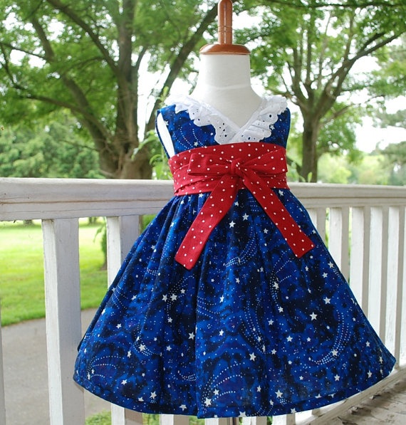  This is a marvelous dress for a little girl on this Independence Day.