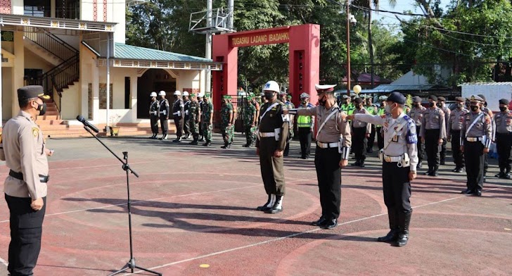 Kapolres Takalar Pimpin Apel Gabungan Operasi Ketupat Jelang Hari Raya Idul Fitri 1443- H Tahun 2022- M