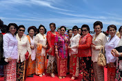  Goes to UNESCO, Ibu Rita Dondokambey-Tamuntuan: Mari Jo Torang Berkebaya