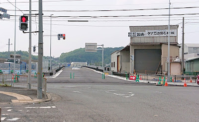 主要地方道美原太子線粟ヶ池バイパス(富田林市)