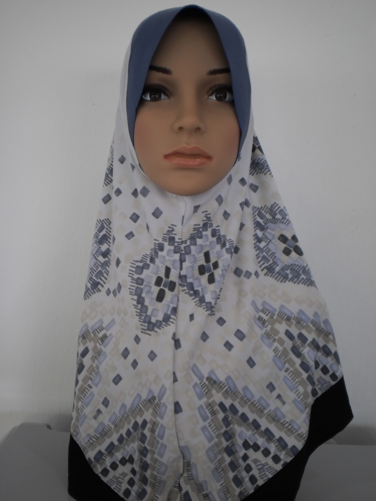 :: Butik Hijab Izrah ::: KOLEKSI ARIANI