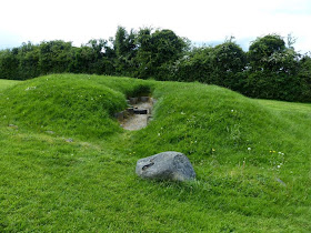 Tombe Néolithique de Knowth Irlande