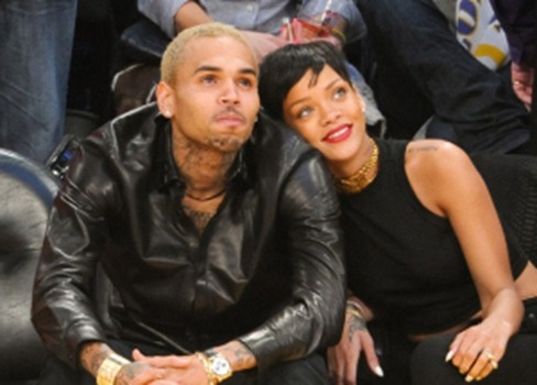 2669709-chris-brown-rihanna-lakers-962-478