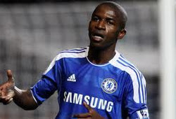 Ramires até 2017 no Chelsea
