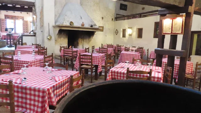 Museo Restaurante las Cuevas del Vino en Chinchón.